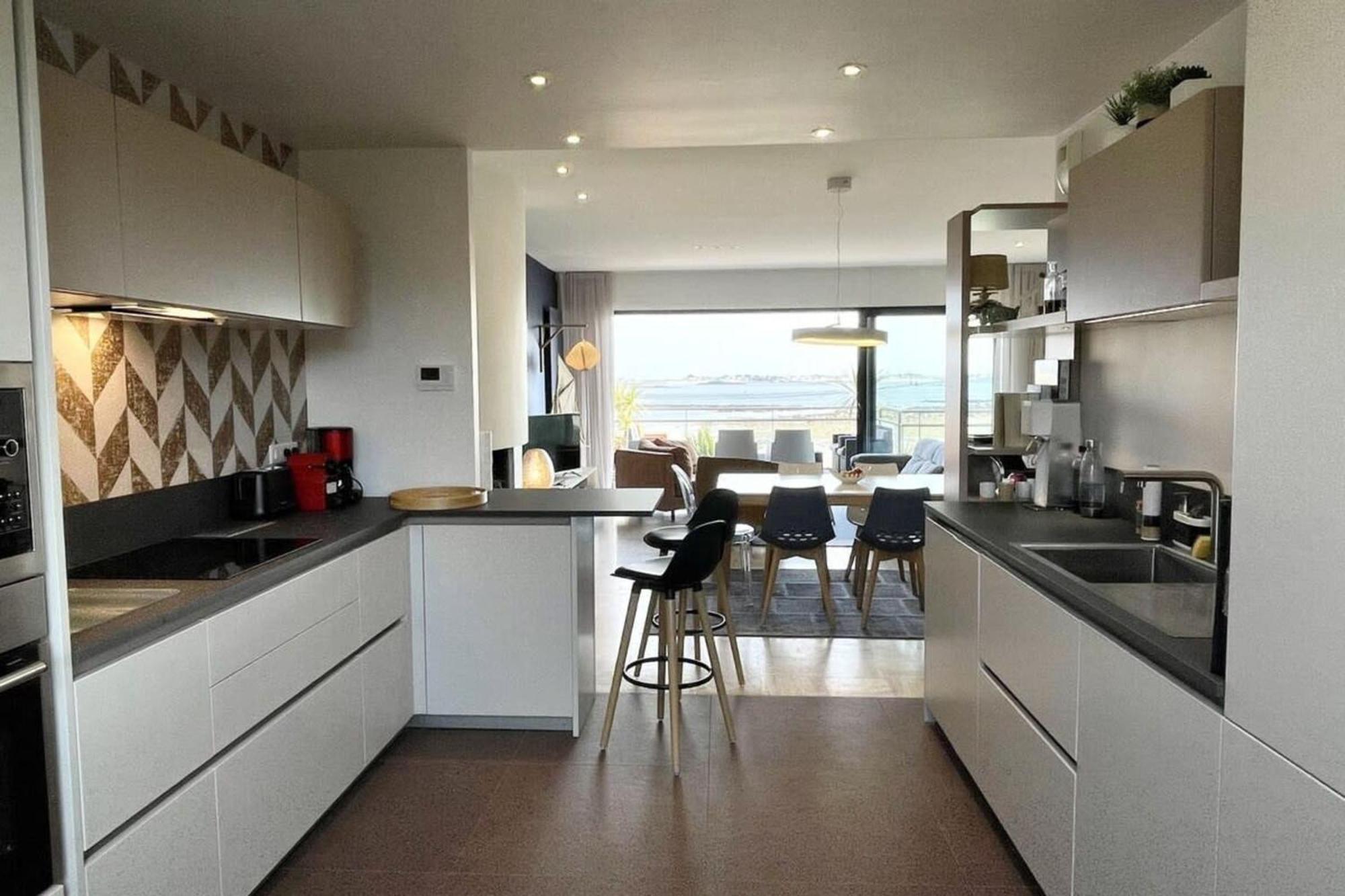 Luxury T3 Neuf De Standing Front De Vue 180 *
